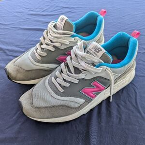 New Balance Gray and Pink Sneakers